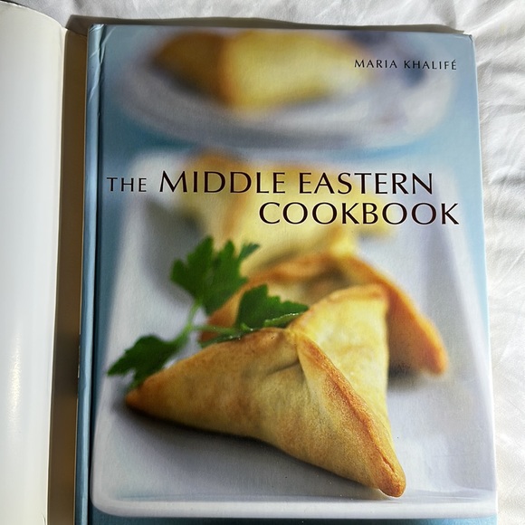 The Middle Eastern Cookbook Hardcover in English - Picture 3 of 11